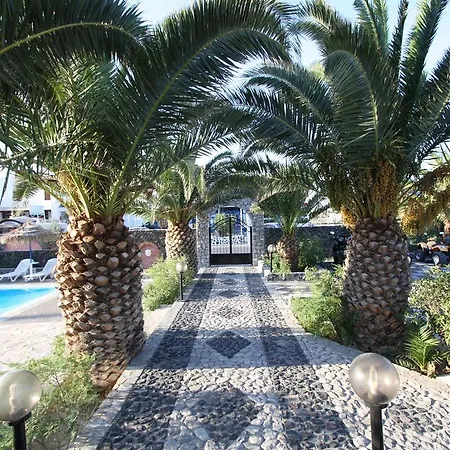 Petra Nera Hotel Perissa (Santorini)